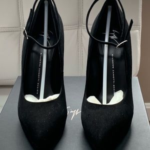 Giuseppe Zanotti Pump